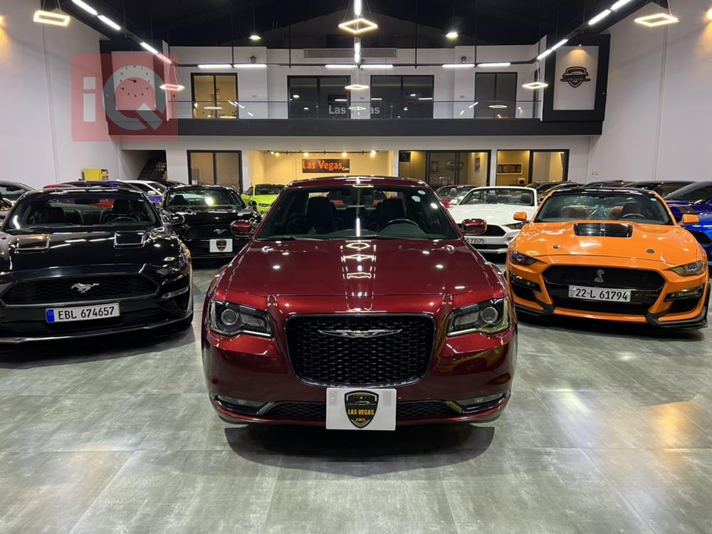 Chrysler 300